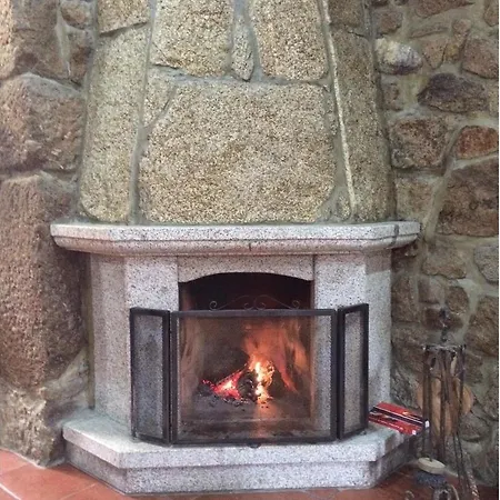 Casinhas Do Ribeiro 別荘 *