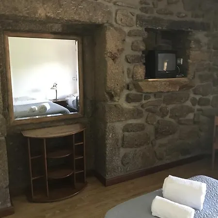 Casinhas Do Ribeiro 別荘 ポーヴォア・デ・ラニョゾ