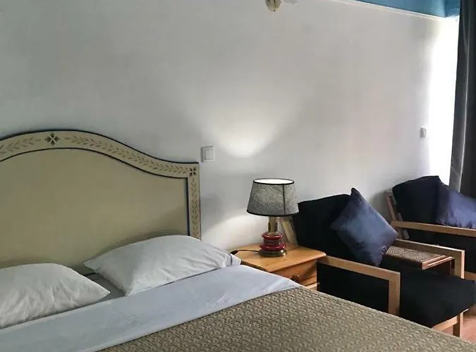 Casinhas Do Ribeiro * Póvoa de Lanhoso